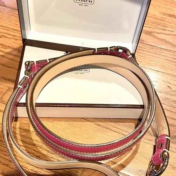 NEW Vintage Pink Coach Collar
